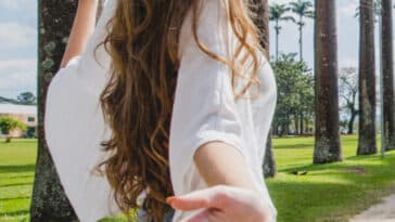 cropped-friends-photoshoot-on-her-birthday.jpg