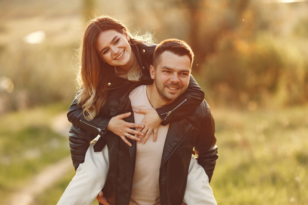 How to Know If Your Boyfriend Trusts You: 10 Convincing Signs He Trusts you