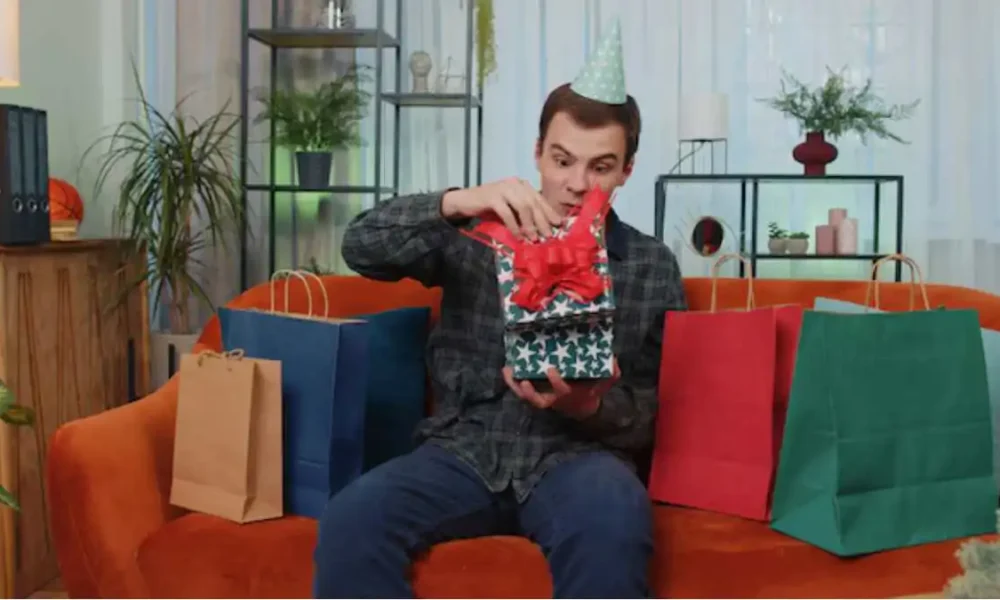 40+ Gifting Ideas for Men: Best Gift for Men they love a lot